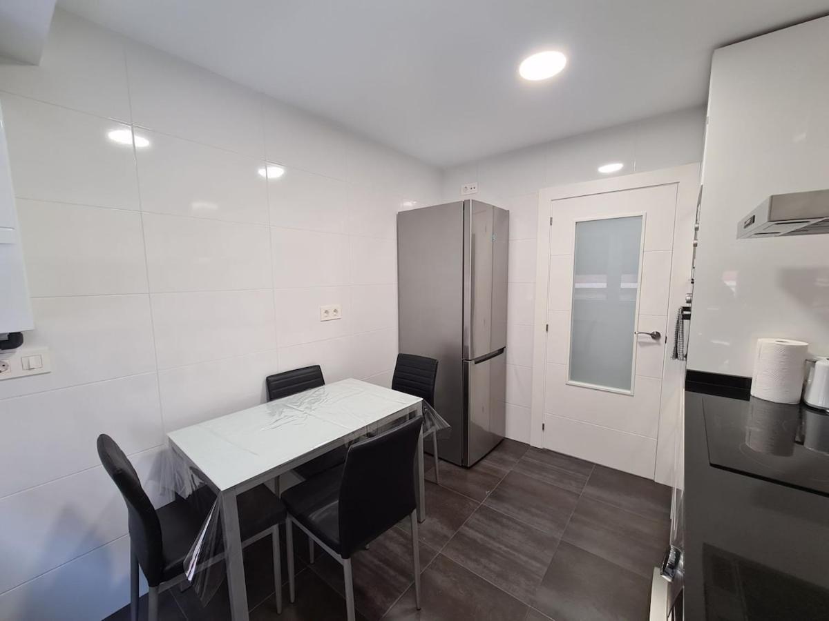 124A Apartamento Moderno 3 Habitaciones Хіхон Екстер'єр фото